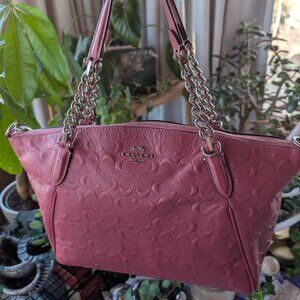Coach Embossed Signature Leather Chain Shoulder Bag – Dusty Rose F49317